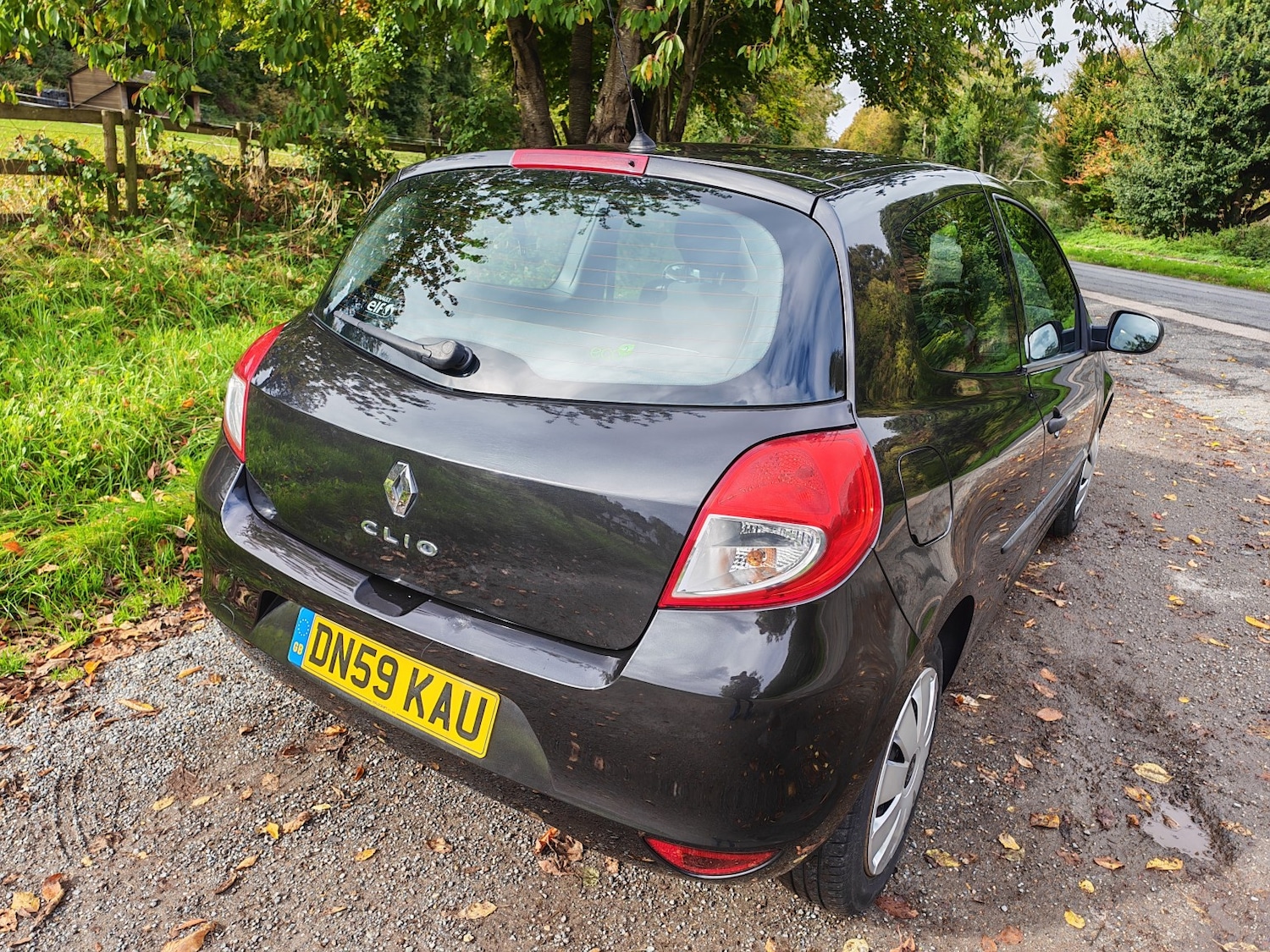 Used Renault Clio 2009 for sale - 76455515: Photo 3