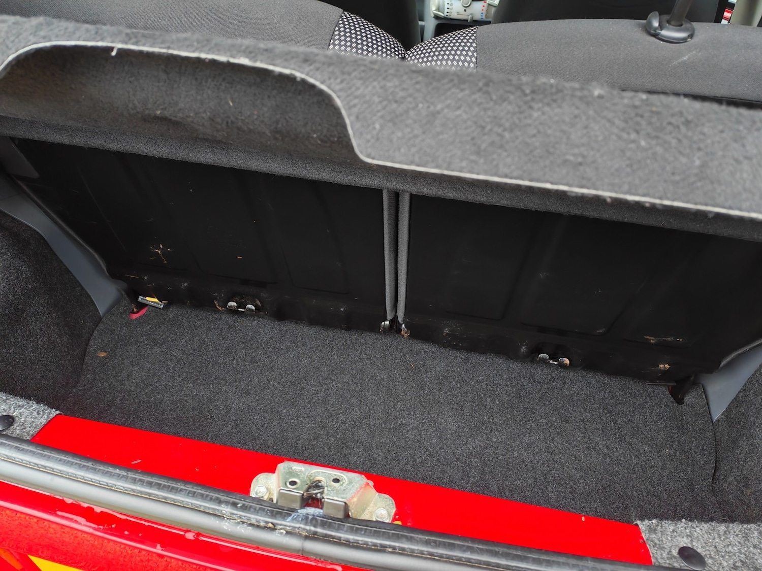 Used Toyota AYGO 2011 for sale - 77173151: Photo 15