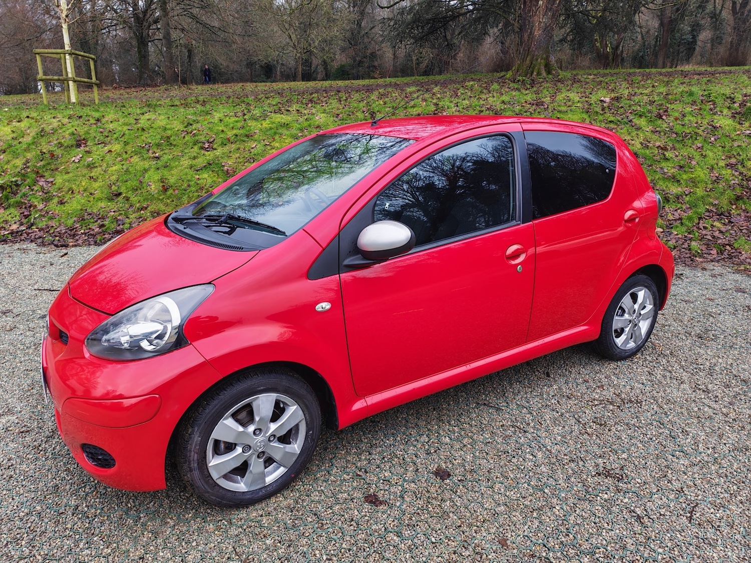 Used Toyota AYGO 2011 for sale - 77173151: Photo 8