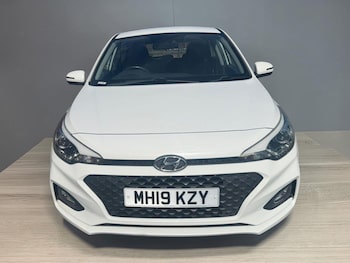 Used Hyundai i20 2019 for sale - 78663709: Photo