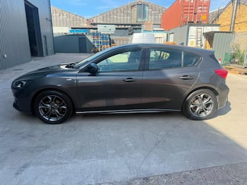 Used Ford Focus 2019 for sale - 79669645: Photo
