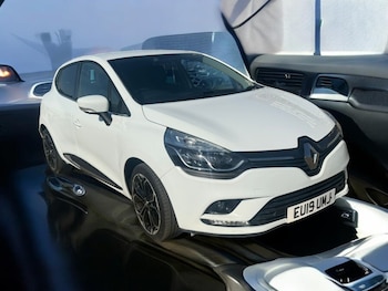 Used Renault Clio 2019 for sale - 78815140: Photo