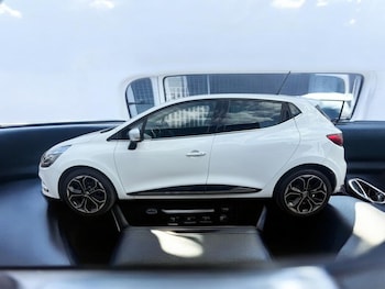 Used Renault Clio 2019 for sale - 78815140: Photo