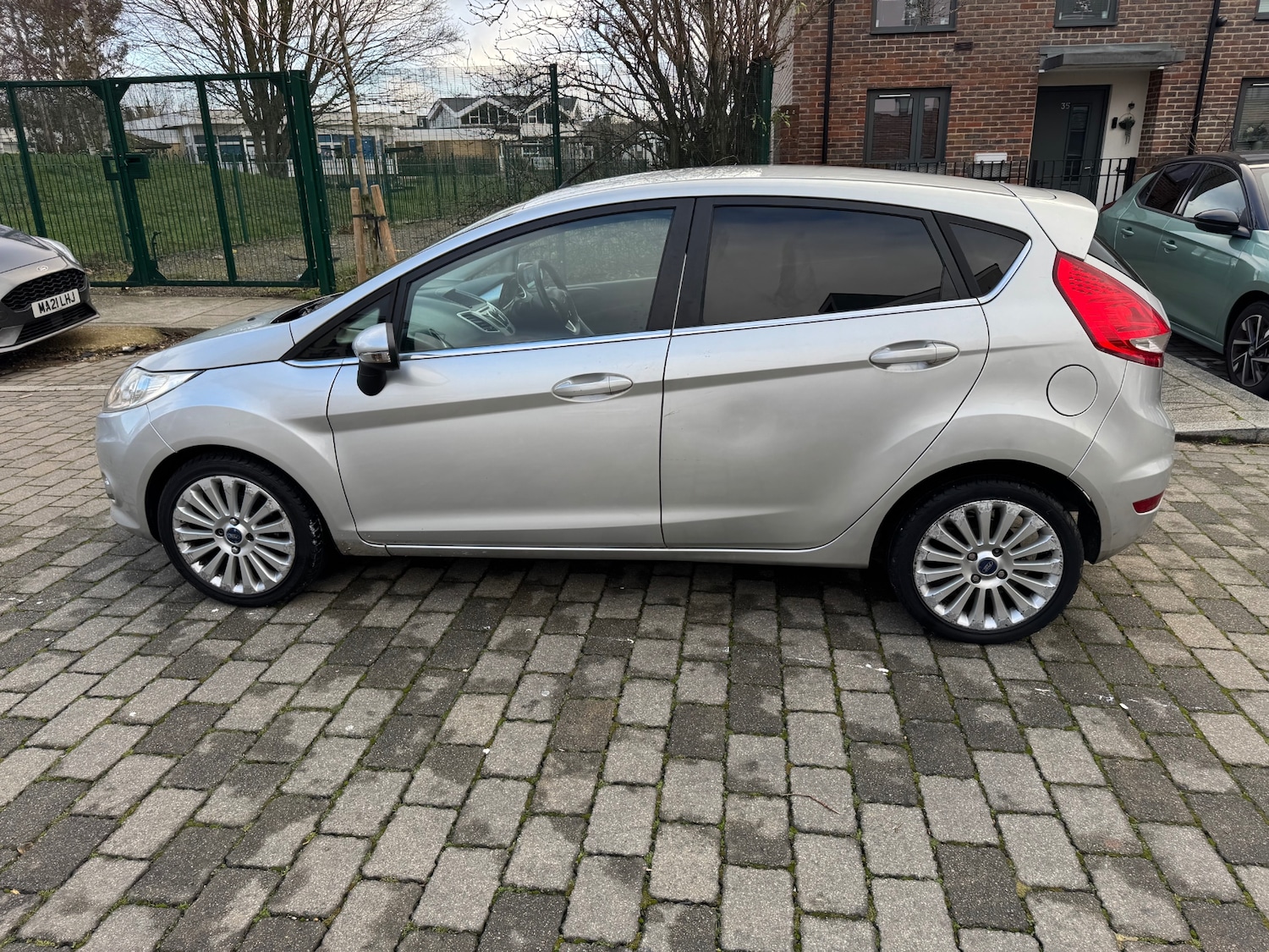 Used Ford Fiesta 2009 for sale - 77154685: Photo 7