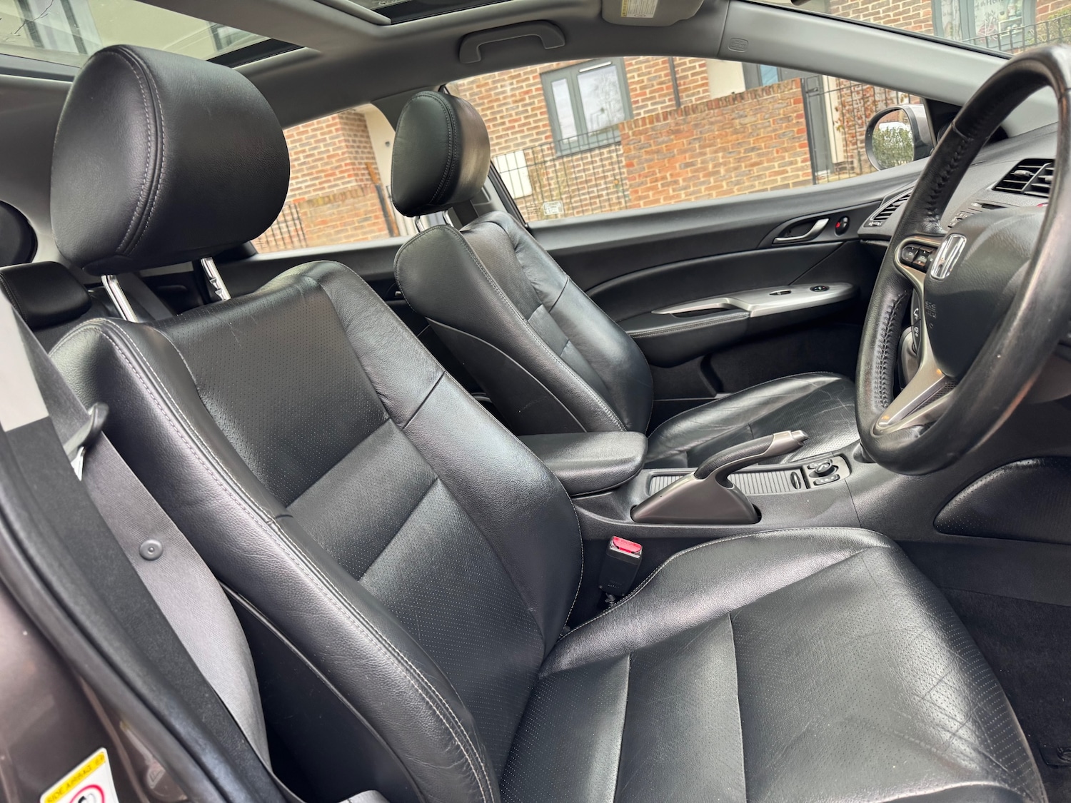 Used Honda Civic 2011 for sale - 76839269: Photo 12