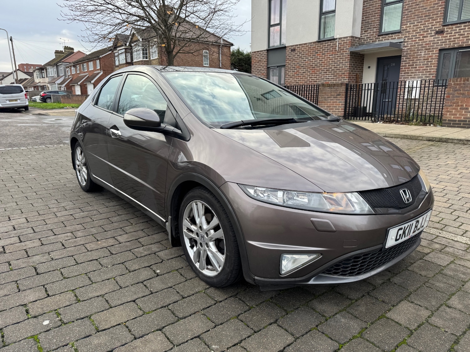 Used Honda Civic 2011 for sale - 76839269: Photo 2