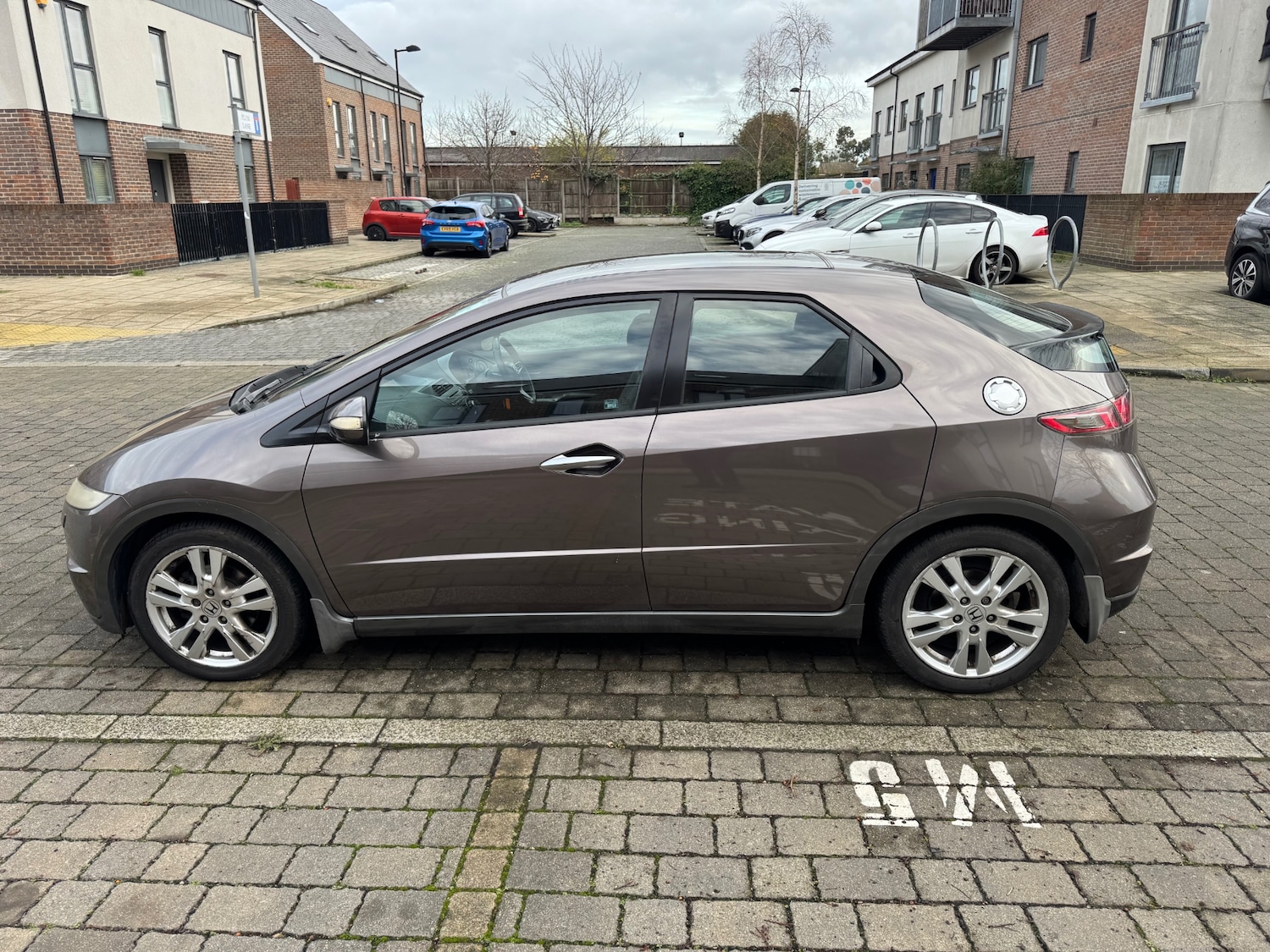 Used Honda Civic 2011 for sale - 76839269: Photo 7