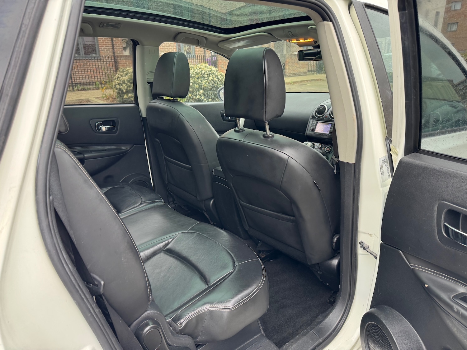 Used Nissan Qashqai+2 2011 for sale - 76920034: Photo 10