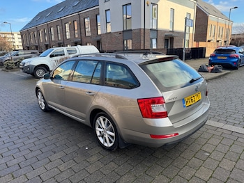 Used Skoda Octavia 2013 for sale - 79476518: Photo