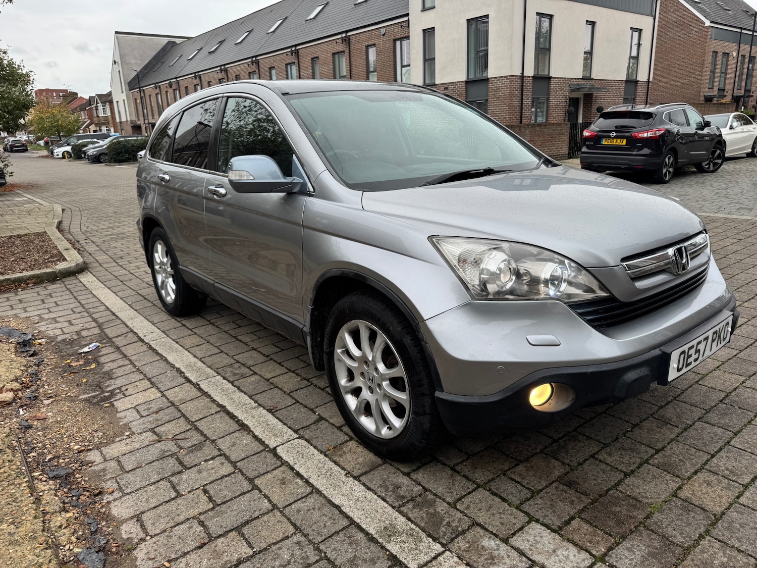 Used Honda CR-V 2007 for sale - 76352812: Photo 1