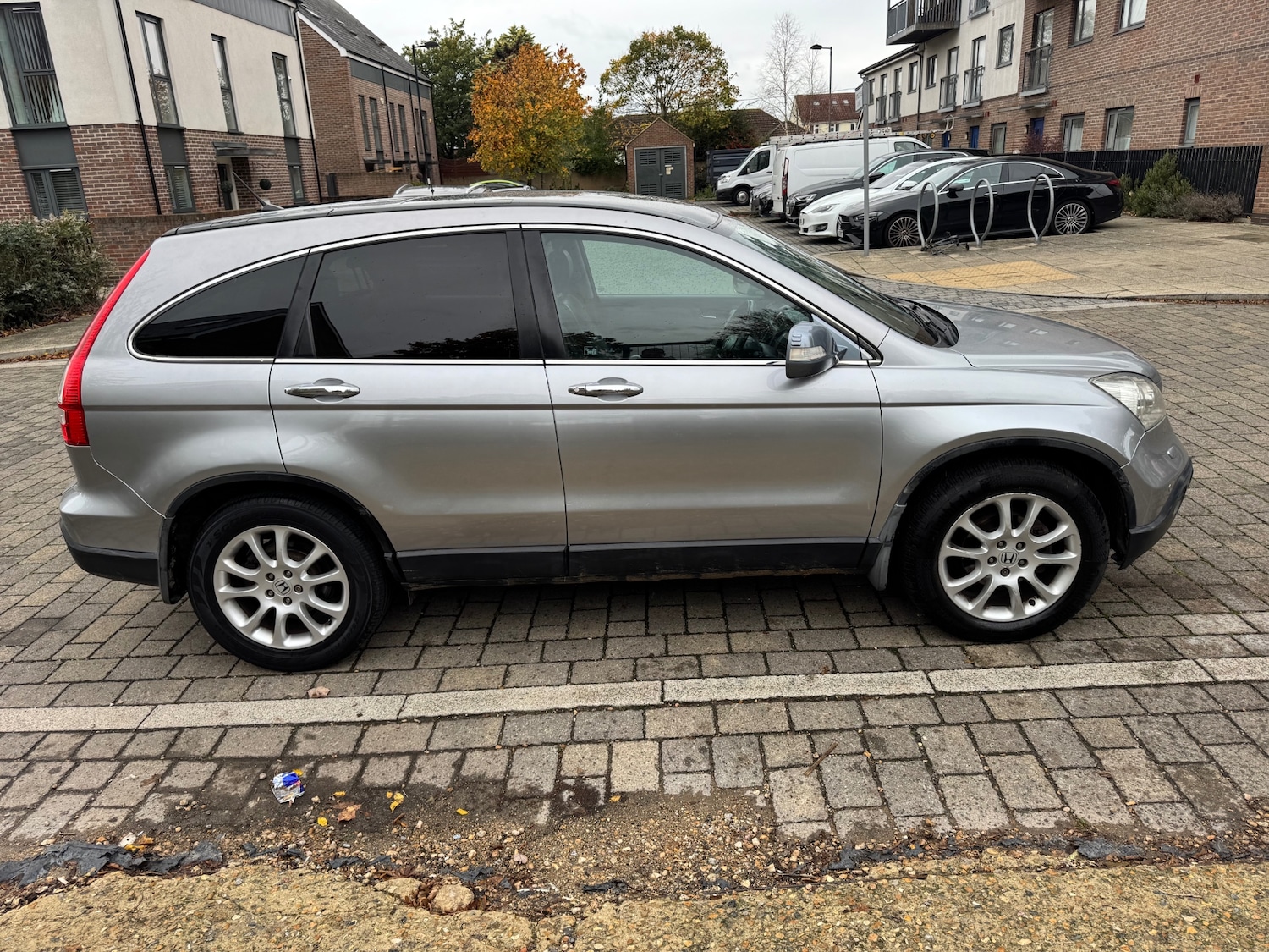 Used Honda CR-V 2007 for sale - 76352812: Photo 3