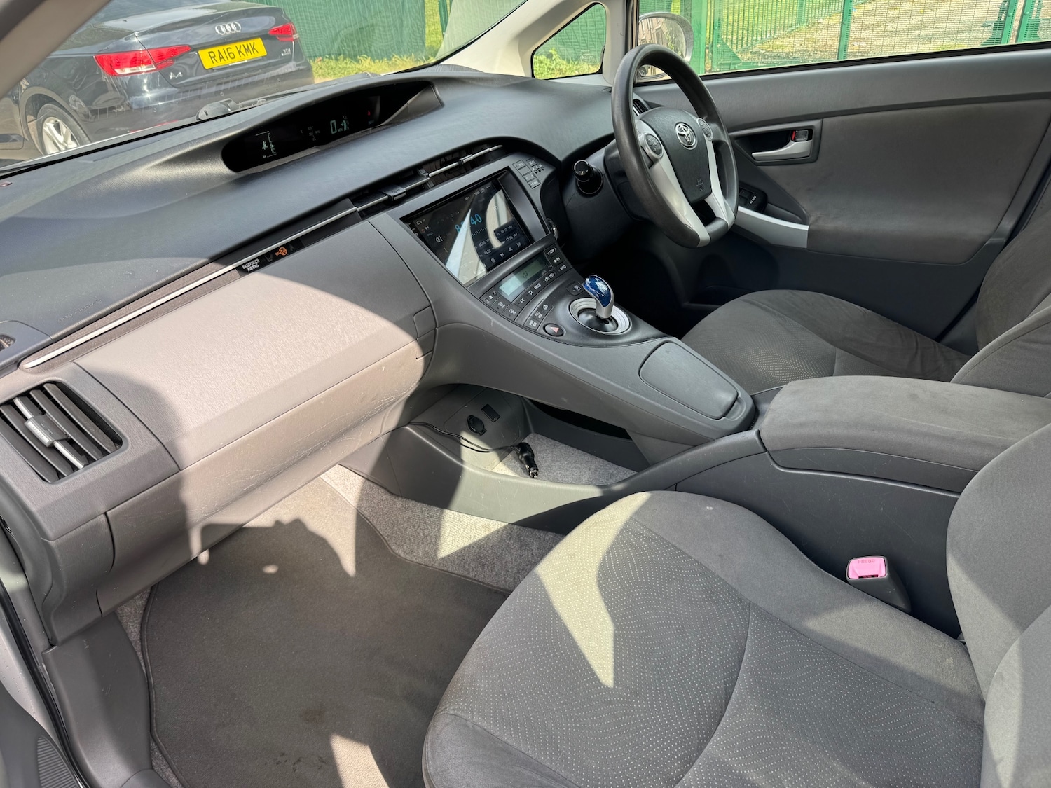 Used Toyota Prius 2010 for sale - 78133695: Photo 16