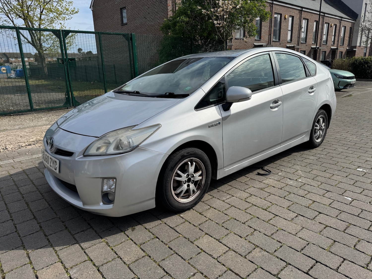 Used Toyota Prius 2010 for sale - 78133695: Photo 2
