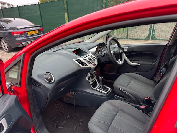 Used Ford Fiesta 2012 for sale - 76237467: Photo 16