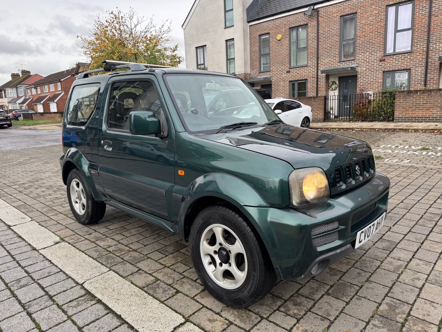 Used Suzuki Jimny 2007 for sale - 76352668: Photo 2