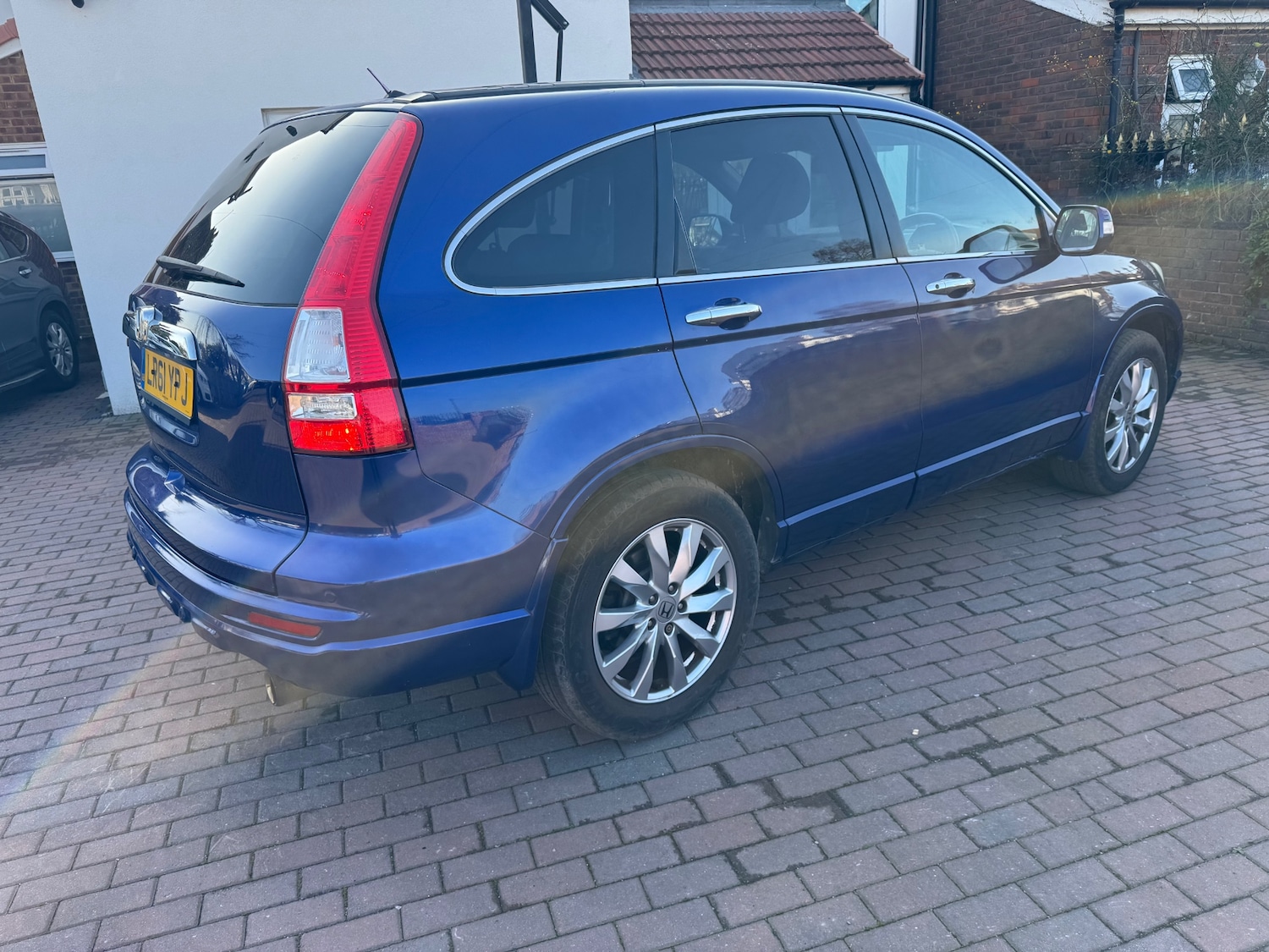 Used Honda CR-V 2011 for sale - 77762640: Photo 3