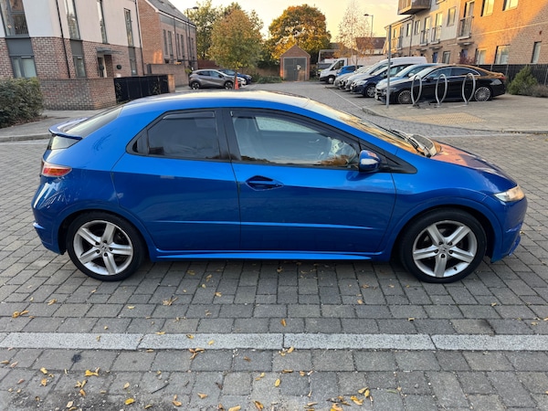 Used Honda Civic 2008 for sale - 76245521: Photo 2