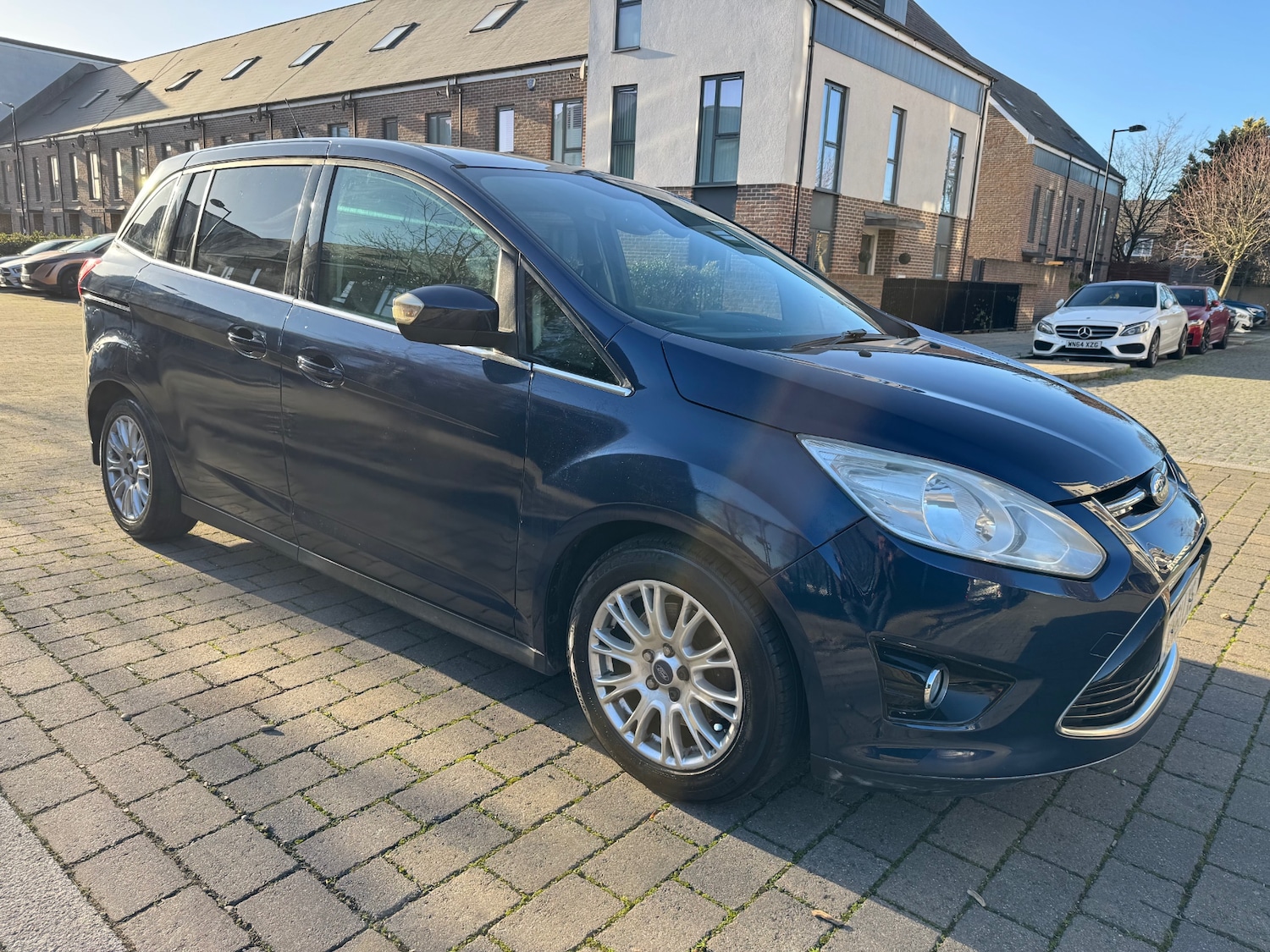 Used Ford Grand C-Max 2011 for sale - 77052164: Photo 5