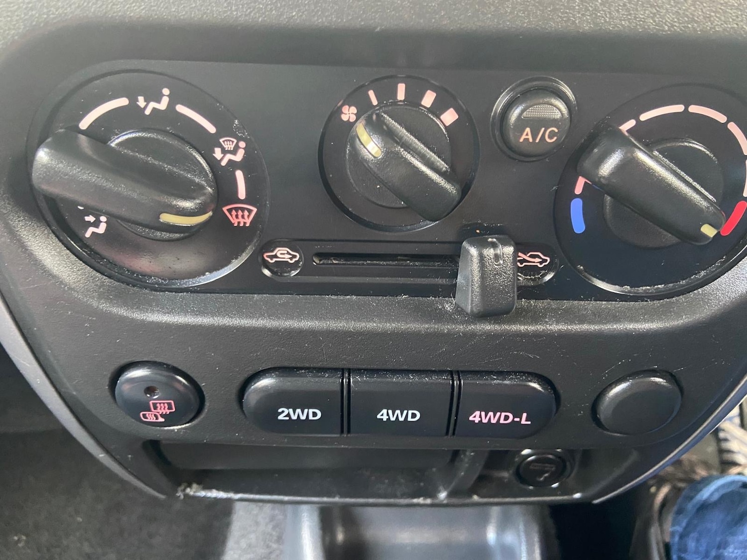 Used Suzuki Jimny 2009 for sale - 77160421: Photo 16