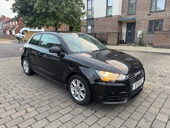 Used Audi A1 2011 for sale - 75668403: Photo