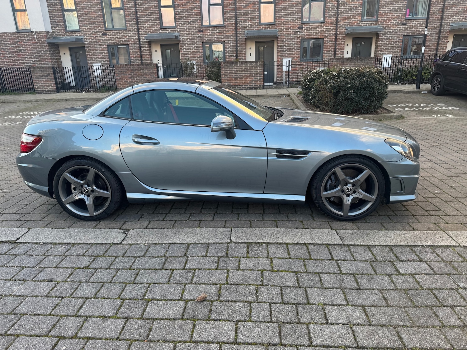 Used Mercedes-Benz SLK 2013 for sale - 77921558: Photo 3