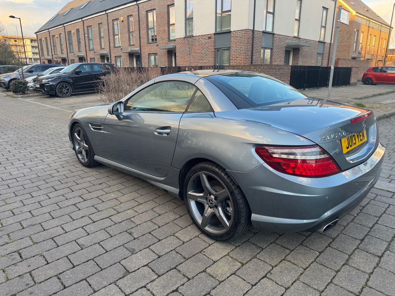 Used Mercedes-Benz SLK 2013 for sale - 77921558: Photo 4