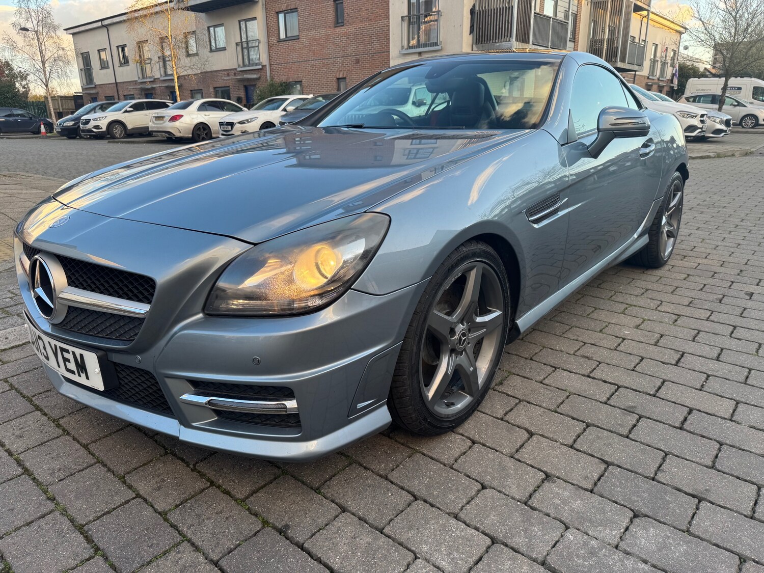 Used Mercedes-Benz SLK 2013 for sale - 77921558: Photo 8