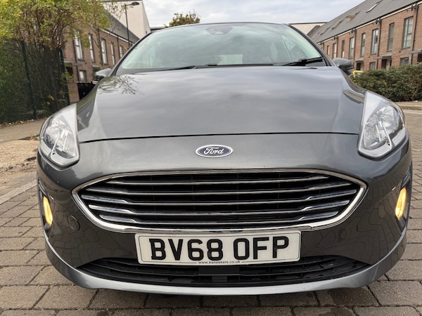 Used Ford Fiesta 2019 for sale - 76149764: Photo 1