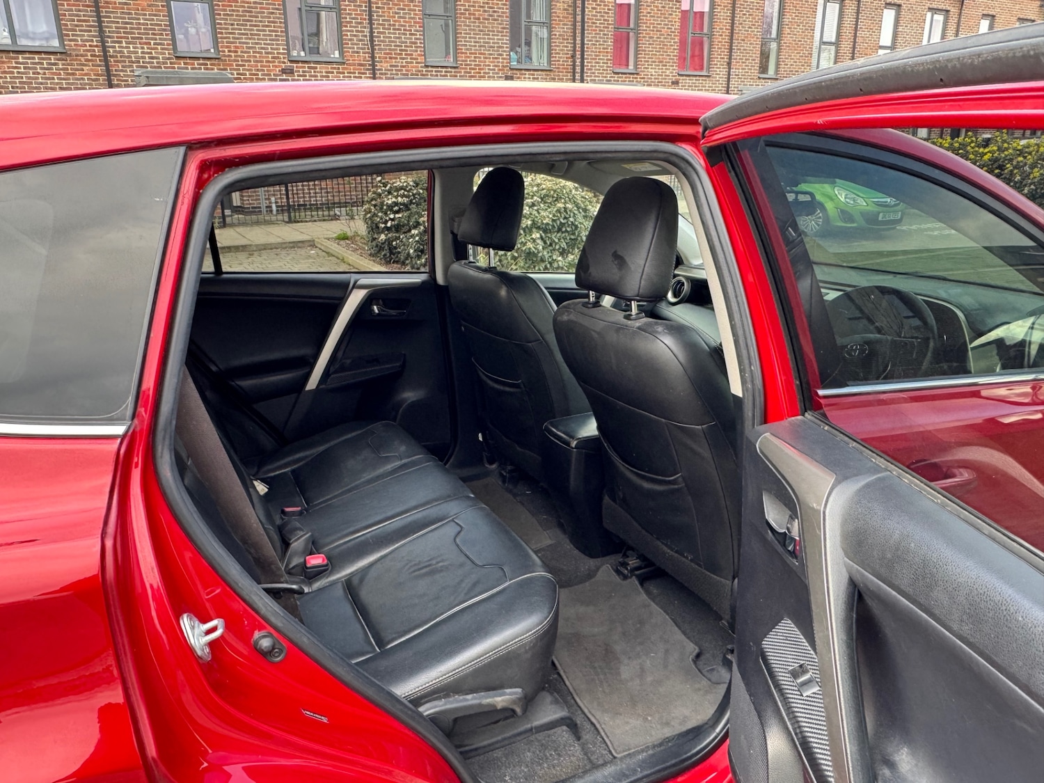 Used Toyota RAV4 2013 for sale - 77807505: Photo 10