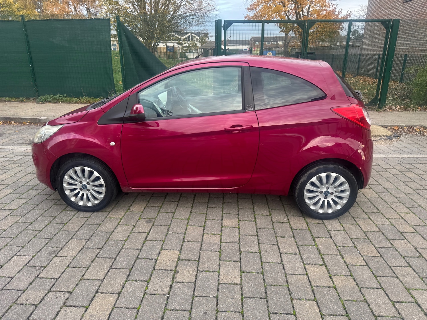 Used Ford Ka 2011 for sale - 76479525: Photo 3