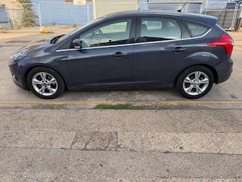 Used Ford Focus 2012 for sale - 79608744: Photo