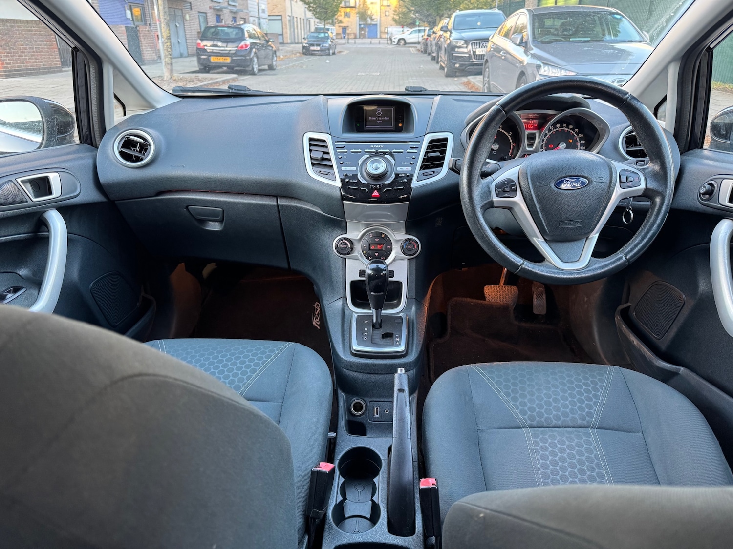 Used Ford Fiesta 2012 for sale - 76380476: Photo 11