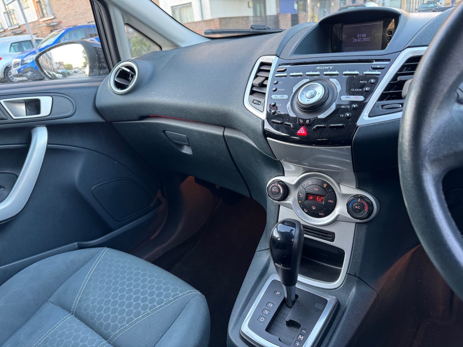 Used Ford Fiesta 2012 for sale - 76380476: Photo 17