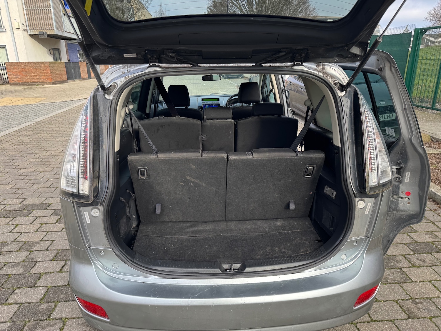 Used Mazda Mazda5 2010 for sale - 77210812: Photo 17