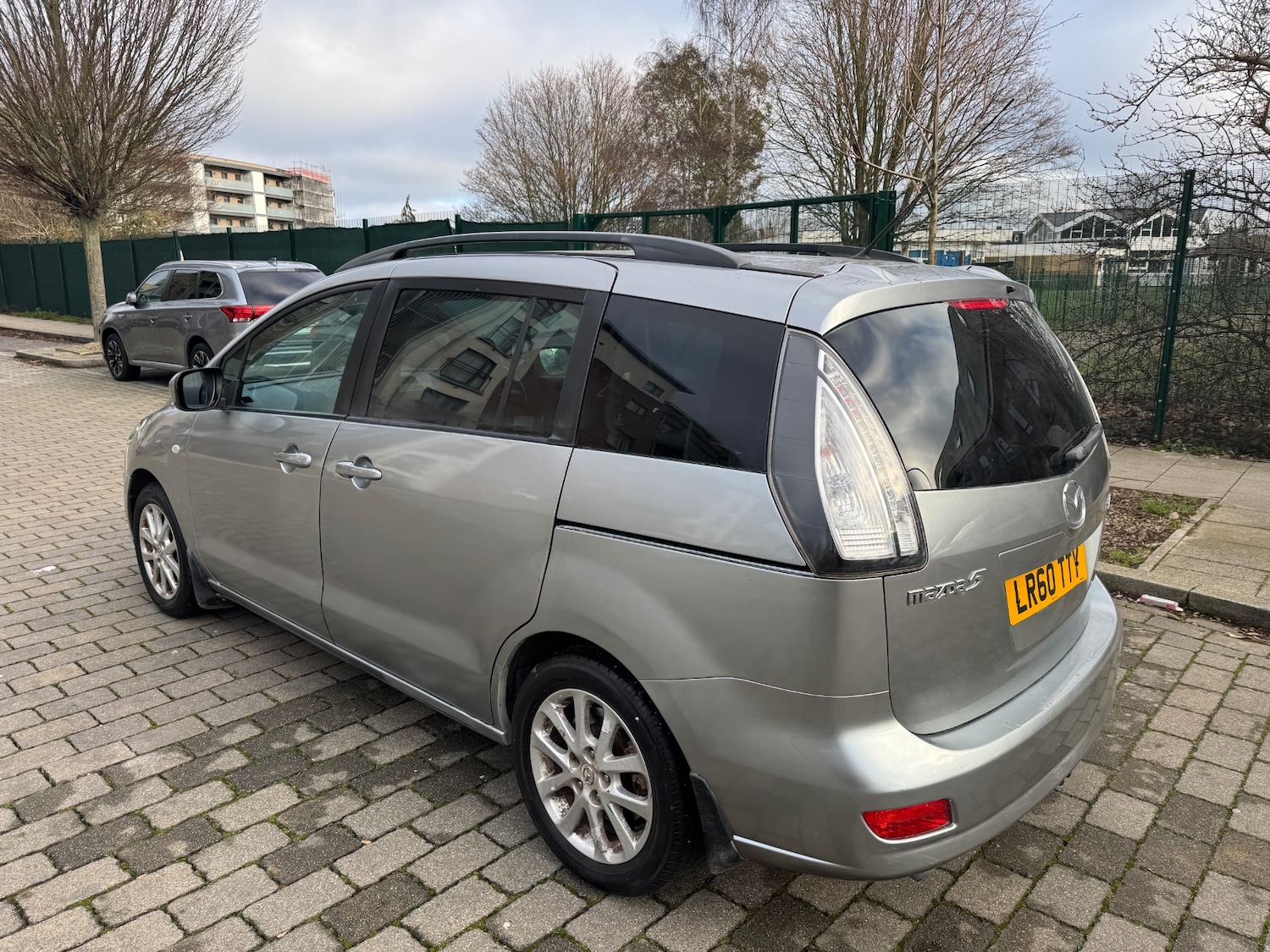 Used Mazda Mazda5 2010 for sale - 77210812: Photo 8