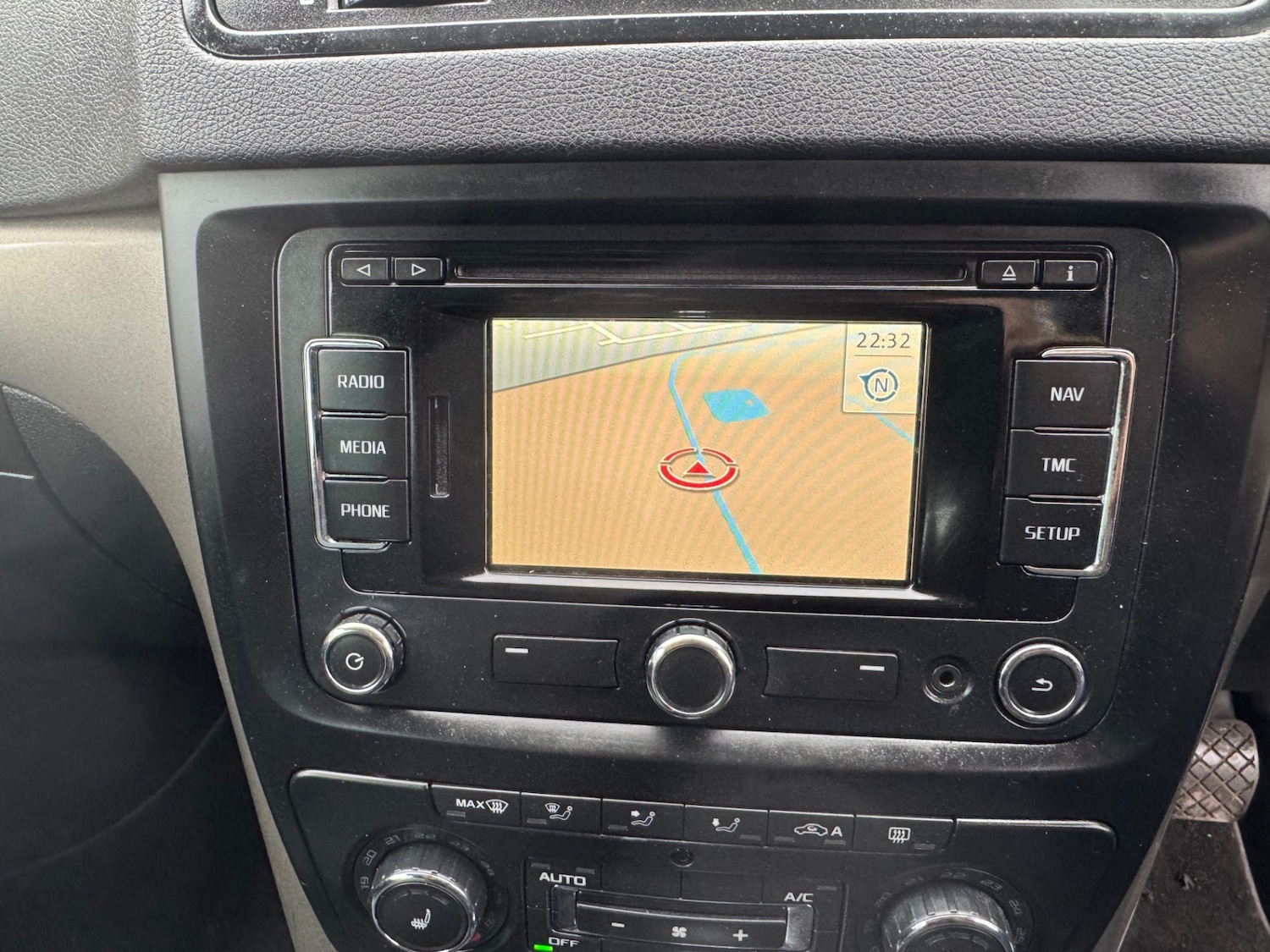 Used Skoda Yeti 2014 for sale - 77028382: Photo 19