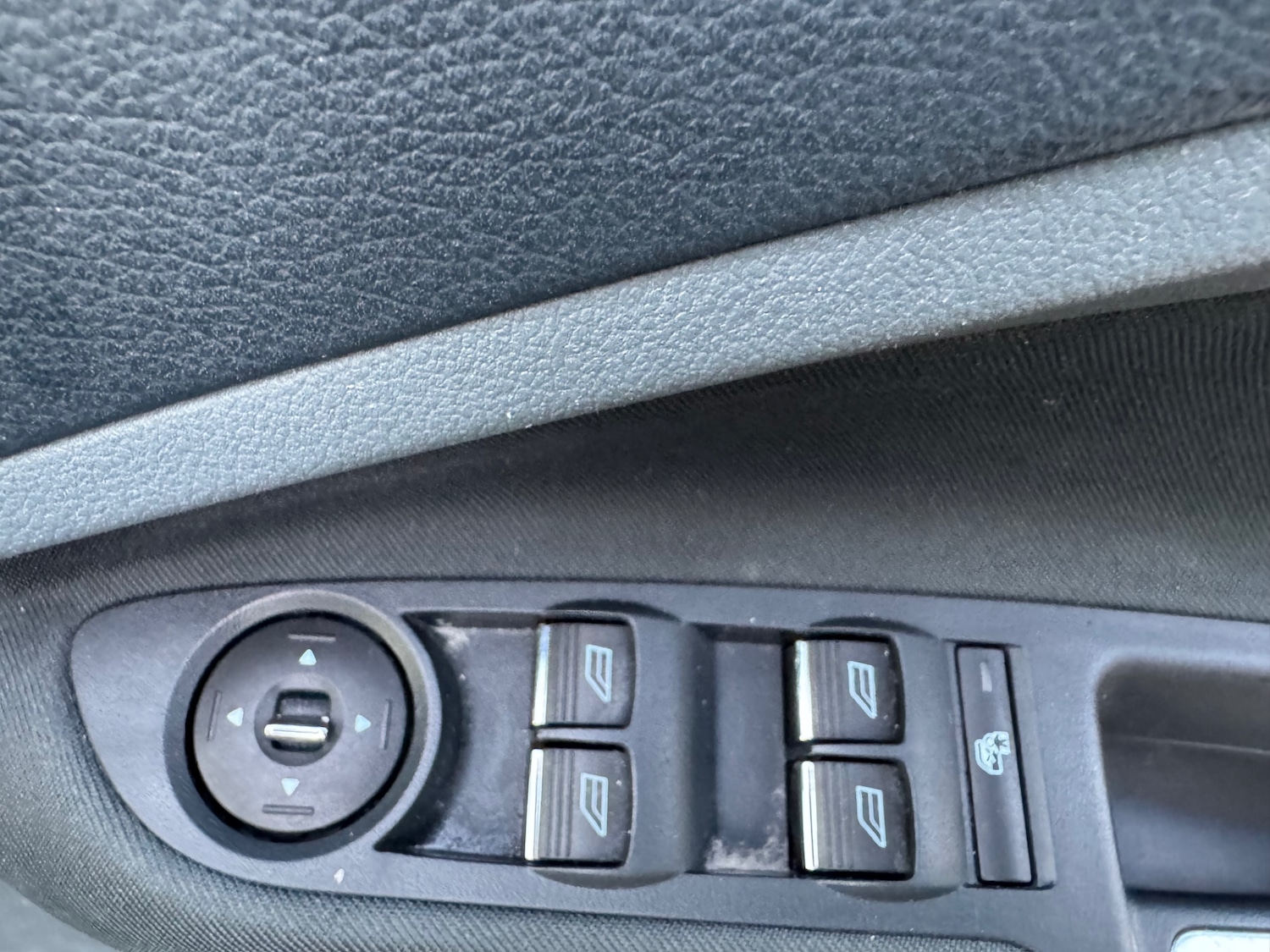 Used Ford Grand C-Max 2012 for sale - 77669213: Photo 17