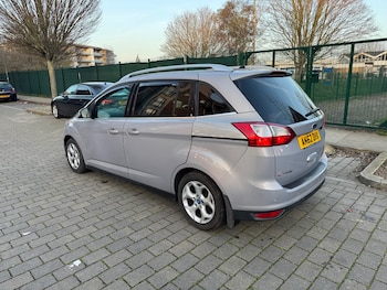 Used Ford Grand C-Max 2012 for sale - 77669213: Photo