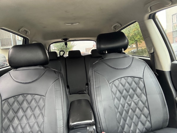 Used Nissan Qashqai+2 2010 for sale - 76237302: Photo 17
