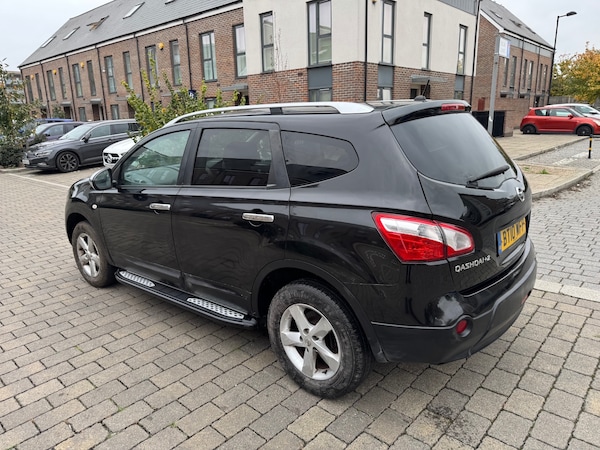 Used Nissan Qashqai+2 2010 for sale - 76237302: Photo 6