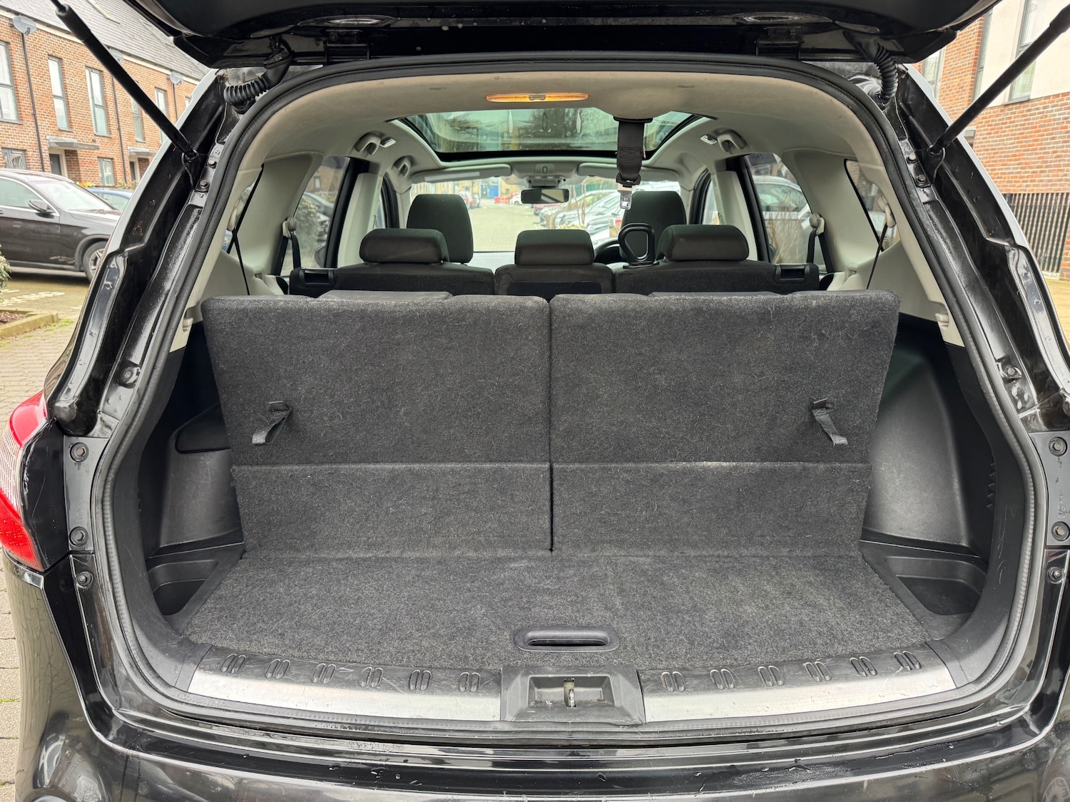 Used Nissan Qashqai+2 2010 for sale - 77563433: Photo 15