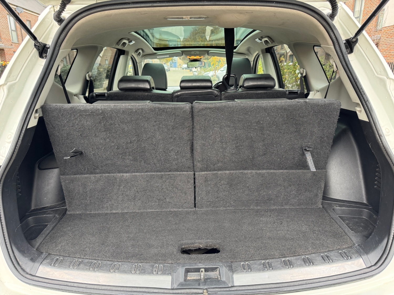 Used Nissan Qashqai+2 2013 for sale - 76507409: Photo 15