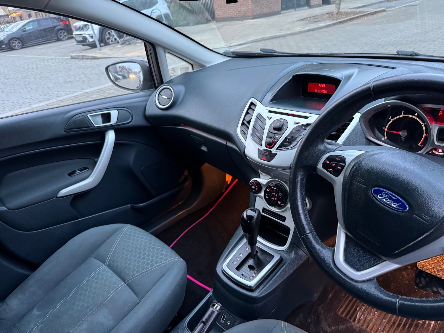 Used Ford Fiesta 2012 for sale - 76924650: Photo 8