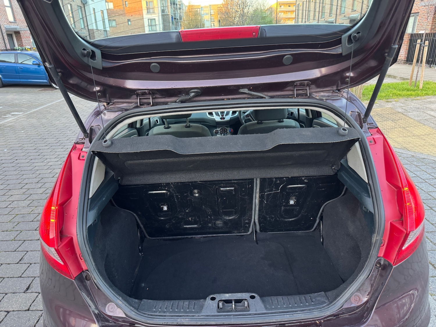 Used Ford Fiesta 2009 for sale - 77988879: Photo 12