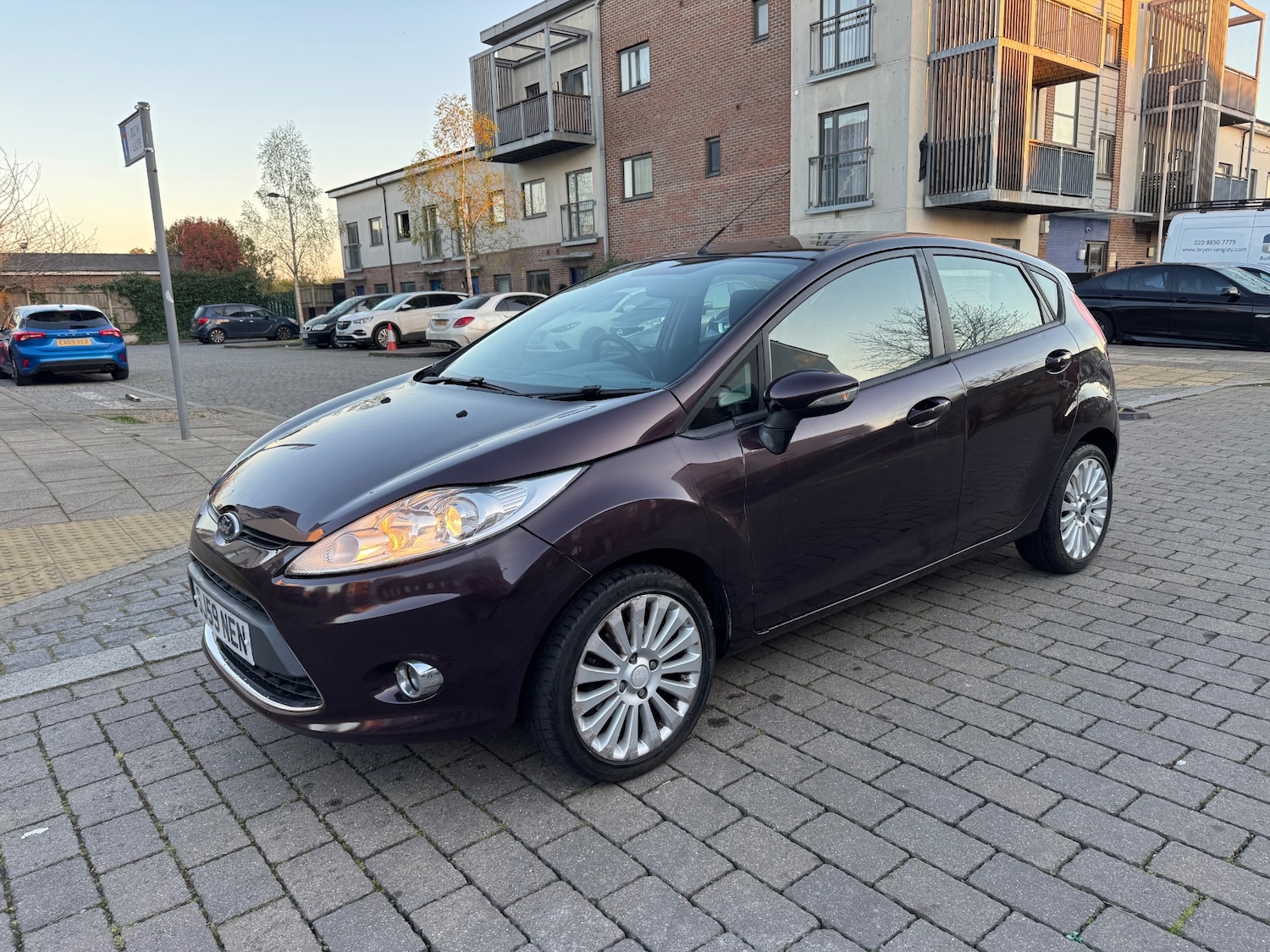 Used Ford Fiesta 2009 for sale - 77988879: Photo 2