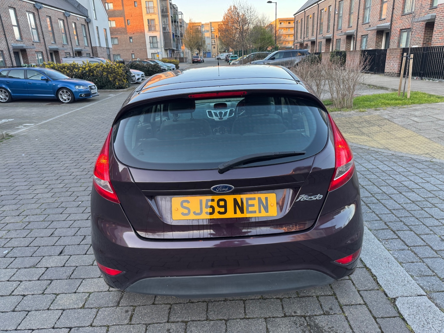 Used Ford Fiesta 2009 for sale - 77988879: Photo 3