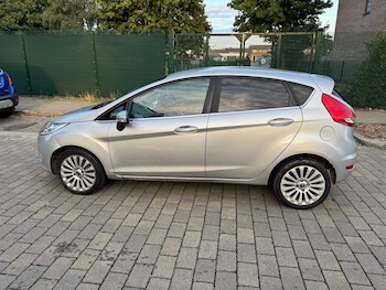 Used Ford Fiesta 2009 for sale - 75668423: Photo