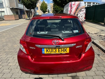 Used Toyota Yaris 2013 for sale - 75881948: Photo