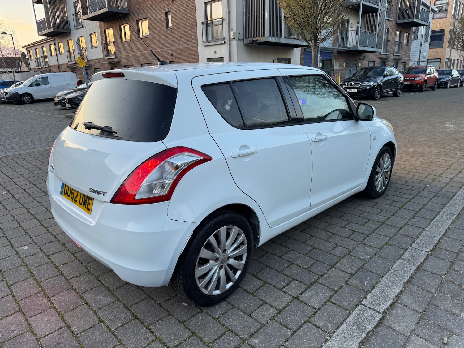 Used Suzuki Swift 2012 for sale - 77838056: Photo 6