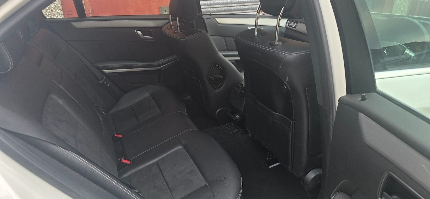 Used Mercedes-Benz E Class 2012 for sale - 76696292: Photo 10